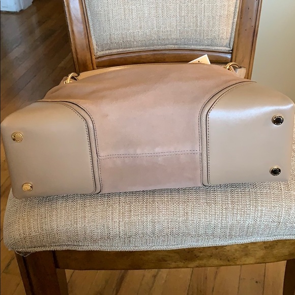 Michael Kors Lg Shoulder Nicole Suede Leather Tan - Picture 9 of 16